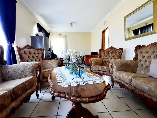 3 Bedroom Property for Sale in Kanana North West